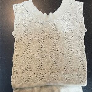 Crochet Knit Shell Top in Light Beige